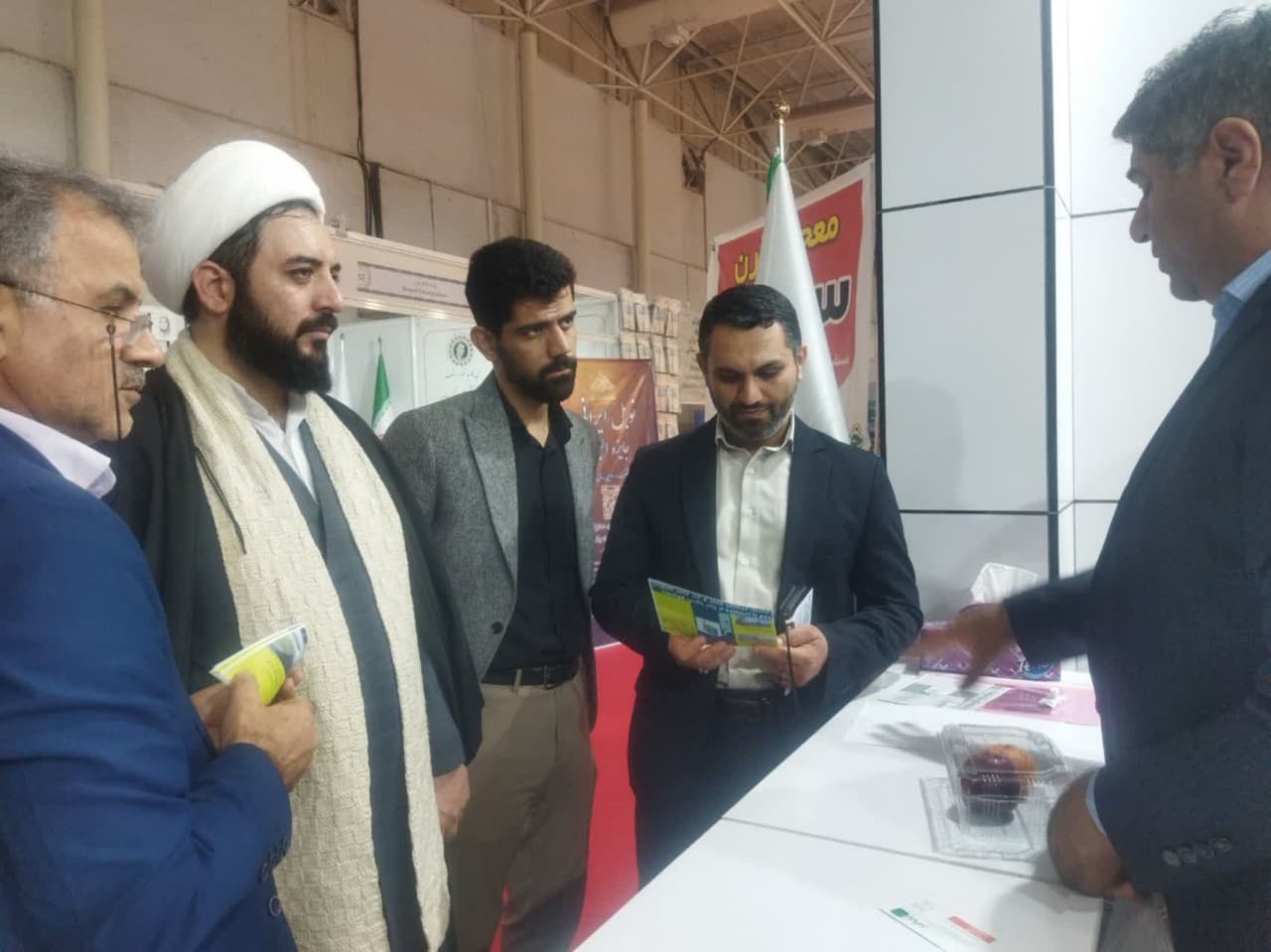 نمایشگاه پژوهش ، فناوری و فن بازار
